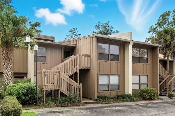 Orlando, FL 32811,5472 PINE CREEK DR #2006