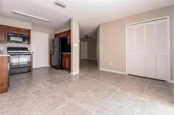 Eustis, FL 32726,605 DOROTHY CIR