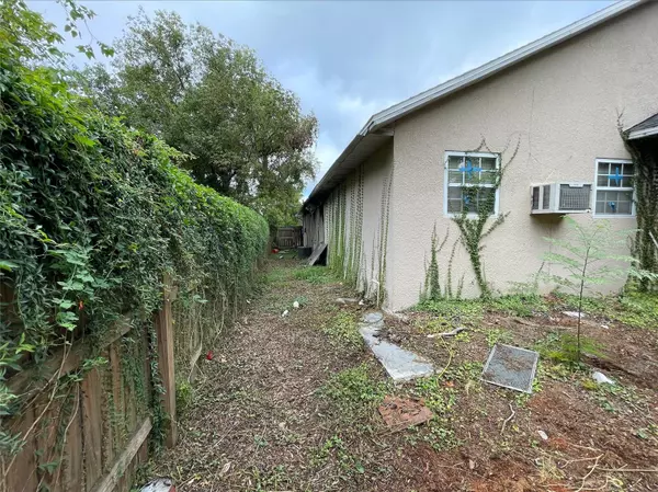Tampa, FL 33604,8413 N HIGHLAND AVE