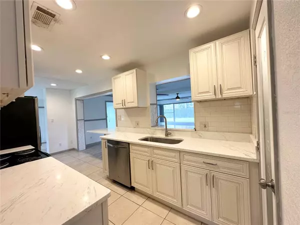 Longwood, FL 32750,1040 ARDEN ST