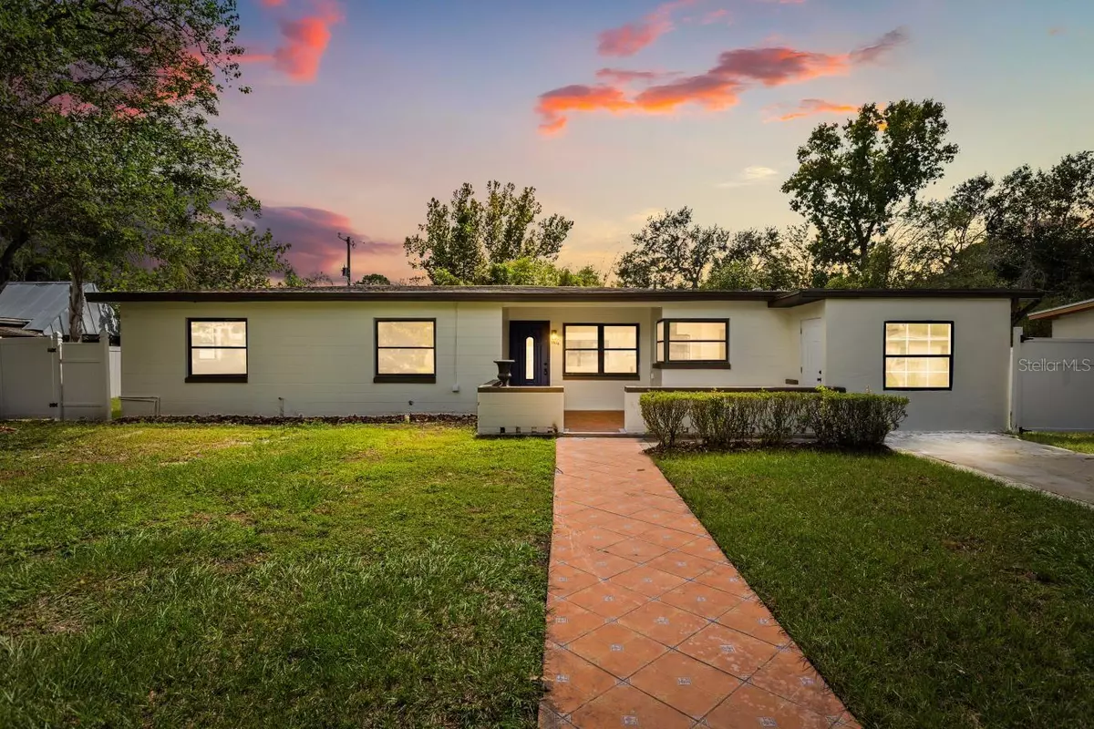 Winter Park, FL 32792,1816 IVY LN