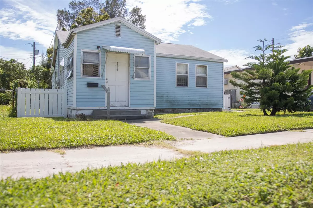 St Petersburg, FL 33705,870 18TH AVE S