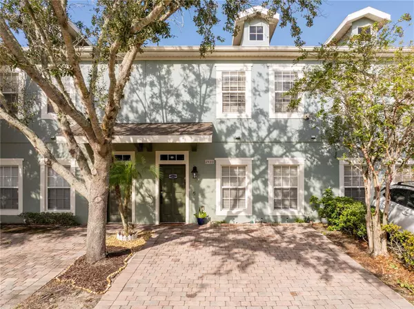 2433 CARAVELLE CIR, Kissimmee, FL 34746
