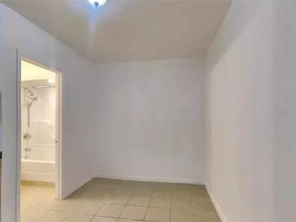 Casselberry, FL 32707,1431 SEMINOLA BLVD #3