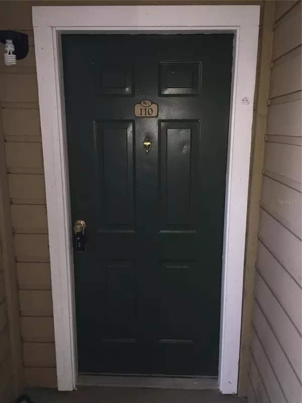 5530 CHRISHIRE WAY #D110, Orlando, FL 32822