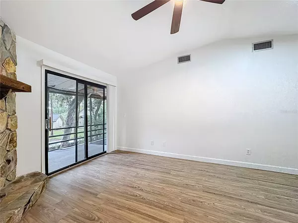 Kissimmee, FL 34741,1736 FOXHALL CIR #1736