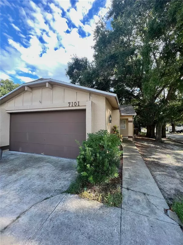7101 HARBOR HEIGHTS CIR, Orlando, FL 32835