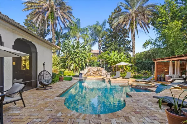 Windermere, FL 34786,11019 ULLSWATER LN