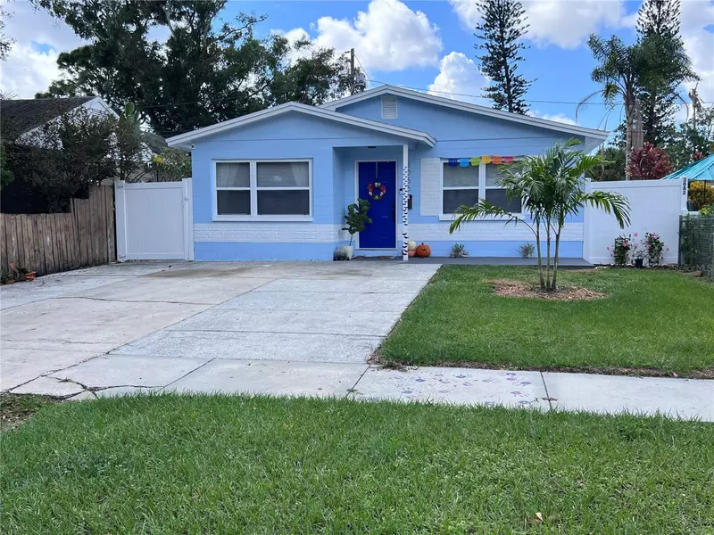 3066 8TH ST N, St Petersburg, FL 33704