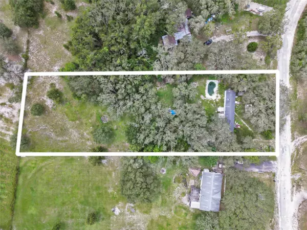 13306 VIVIAN LN, Hudson, FL 34669