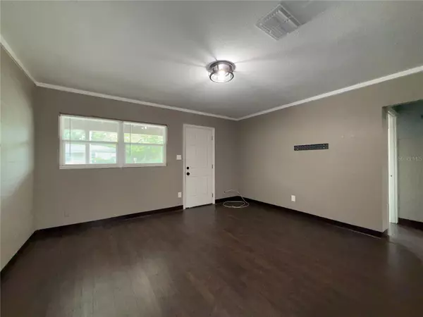Altamonte Springs, FL 32701,1044 MERRITT ST