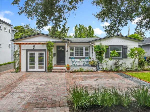 825 W SMITH ST, Orlando, FL 32804