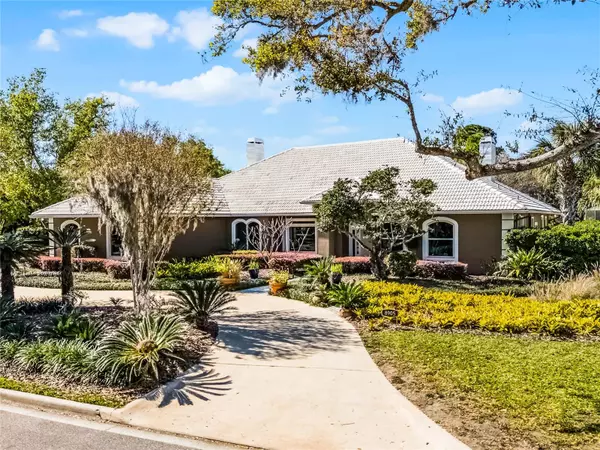 8905 S BAY DR, Orlando, FL 32819