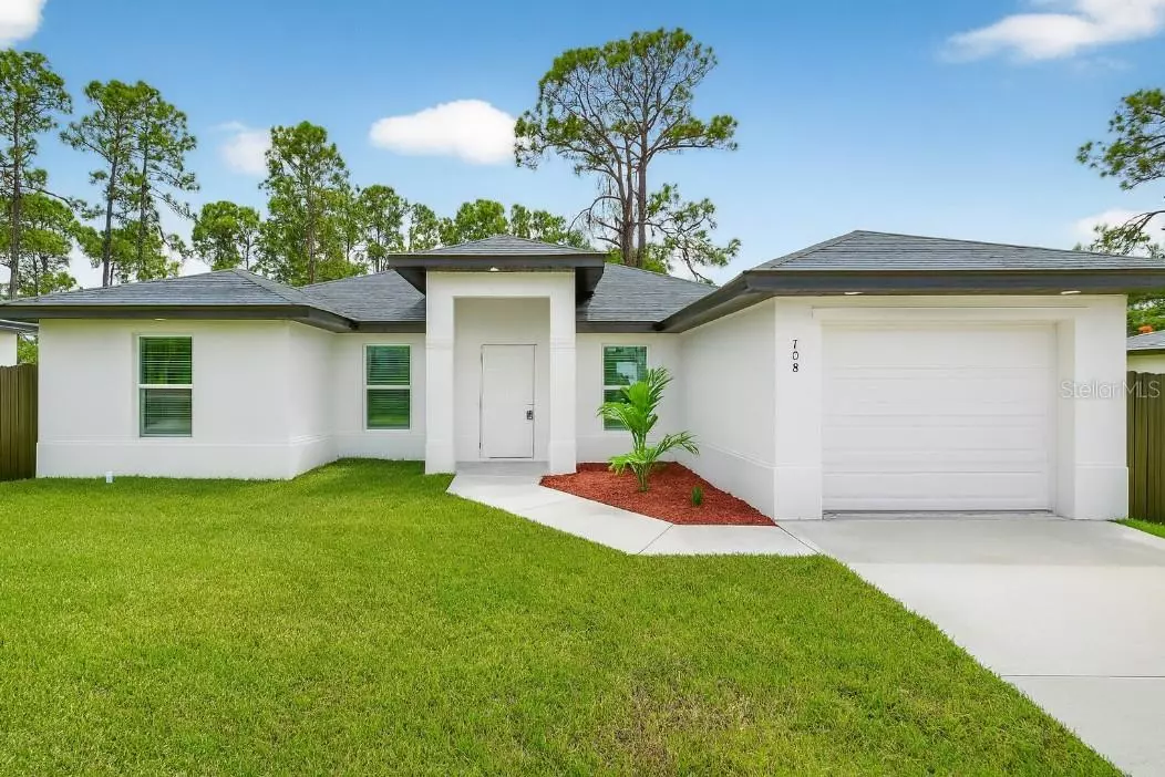 Lehigh Acres, FL 33974,708 LAMAR ST E