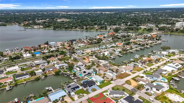 St Petersburg, FL 33707,7907 1ST AVE S