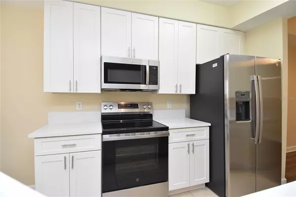 Orlando, FL 32835,6422 AGASTIA CT #103