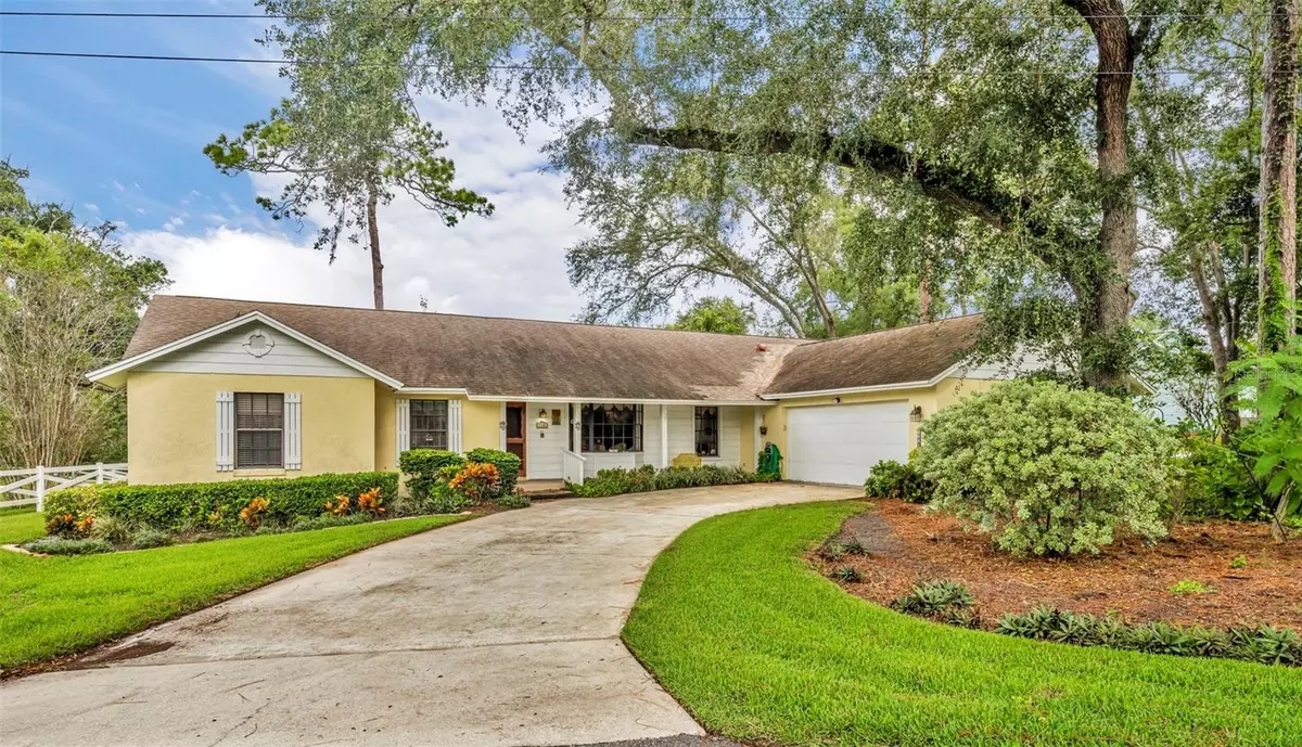 Longwood, FL 32750,120 LAKE OAKS BLVD