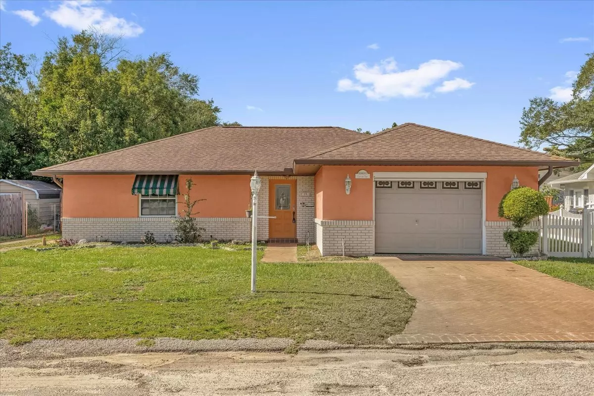 Davenport, FL 33837,25 FOREST DR