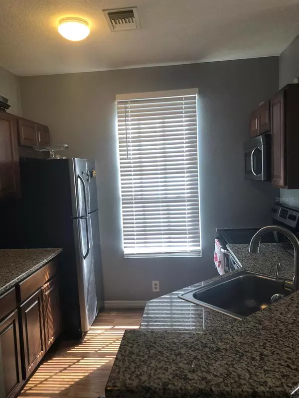 Orlando, FL 32835,6380 RALEIGH ST #2101