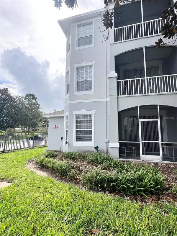 Kissimmee, FL 34747,8101 COCONUT PALM WAY #205