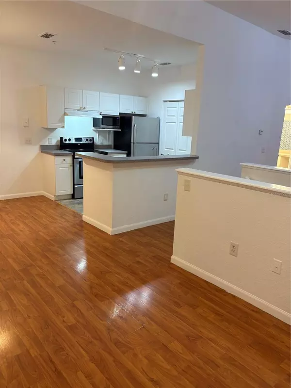 Altamonte Springs, FL 32714,841 GRAND REGENCY PT #205