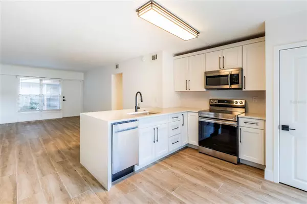 Orlando, FL 32806,1100 DELANEY AVE #C12