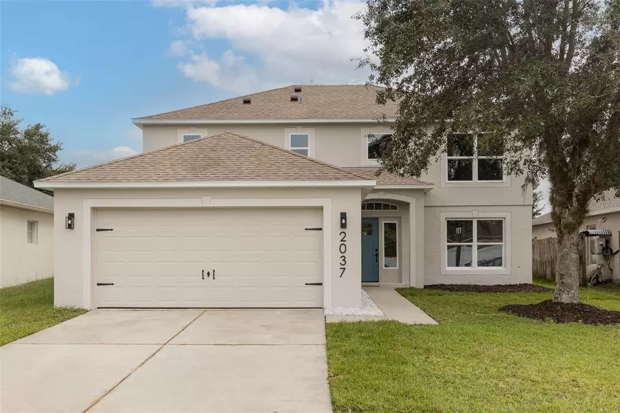 2037 CORNER TREE CT, Orlando, FL 32820