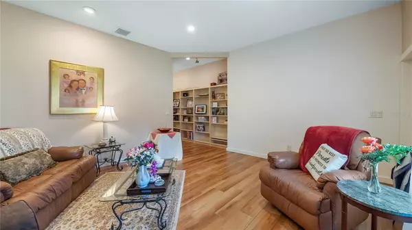 Longwood, FL 32750,287 HILLTOP DR