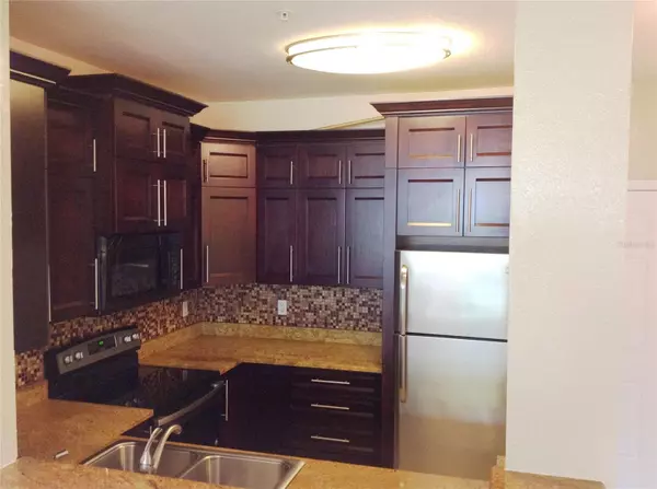 Orlando, FL 32835,2612 ROBERT TRENT JONES DR #717