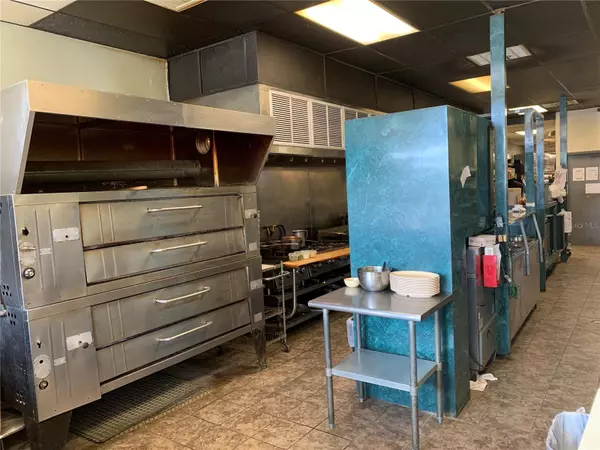 Melbourne, FL 32935,2110 SARNO RD