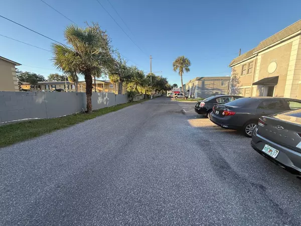 Orlando, FL 32805,2787 L B MCLEOD RD #2787A