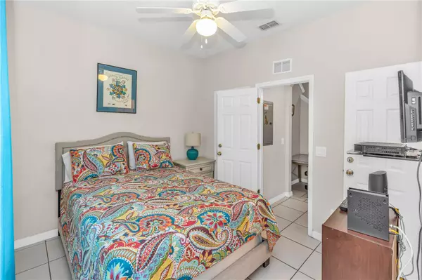 Davenport, FL 33897,712 CALABRIA AVE