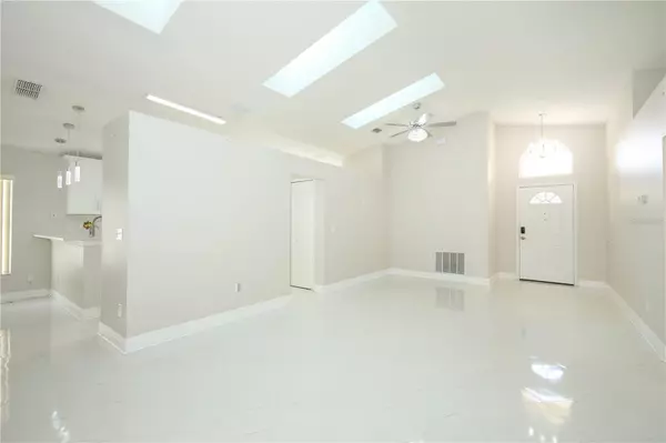 Orlando, FL 32828,456 WOODBURY PINES CIR