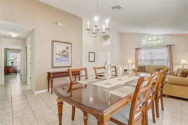 Davenport, FL 33837,927 ORANGE COSMOS BLVD