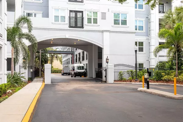 Orlando, FL 32801,202 E SOUTH ST #4038