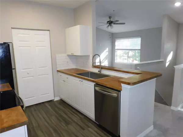 Altamonte Springs, FL 32714,844 GRAND REGENCY PT #203