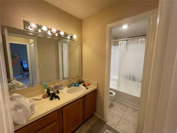 Winter Park, FL 32792,3044 ANTIQUE OAKS CIR #178