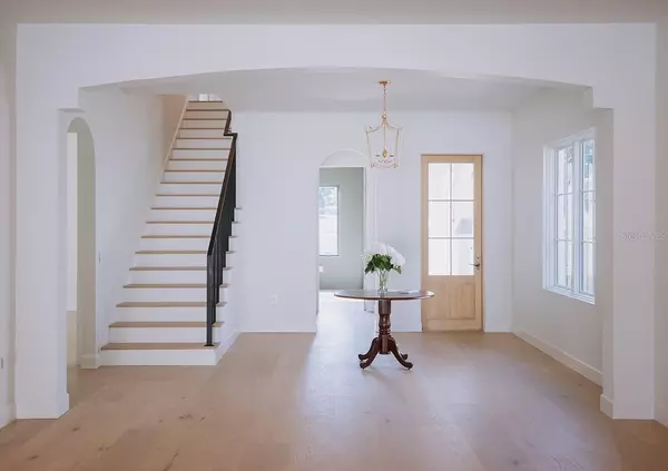 Orlando, FL 32804,15 E HAZEL ST