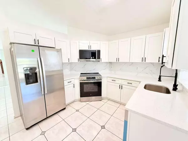 Orlando, FL 32825,11118 EINBENDER RD