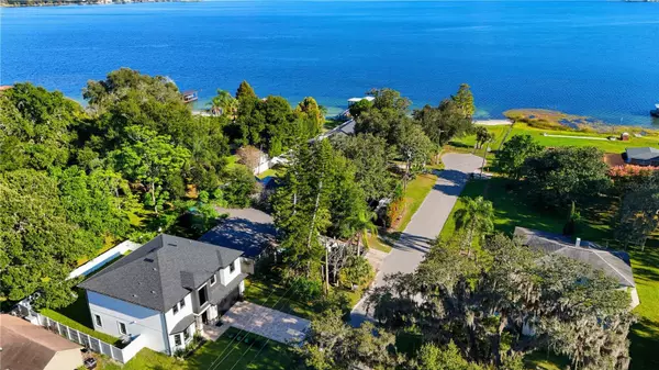 Belle Isle, FL 32809,5719 PENINSULAR DR