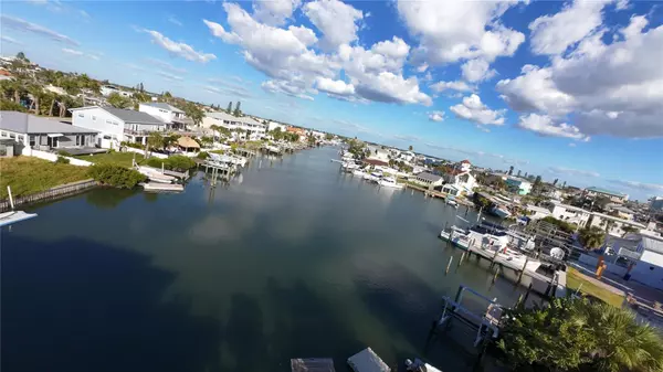 St Petersburg, FL 33708,13999 GULF BLVD #201