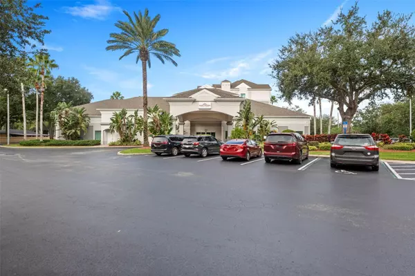 Orlando, FL 32836,8303 PALM Pkwy #318