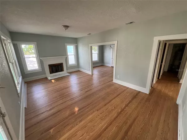 Daytona Beach, FL 32118,711 DAVIS ST