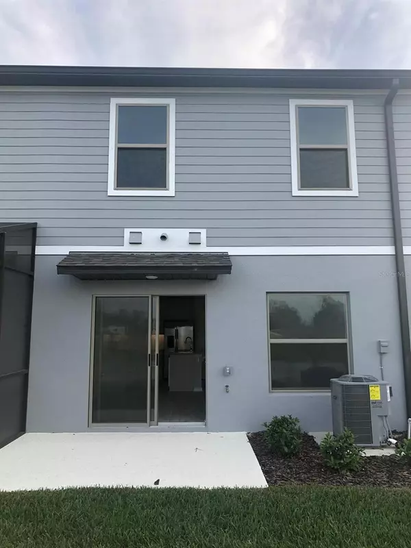 Sanford, FL 32771,236 RUSTIC LOOP