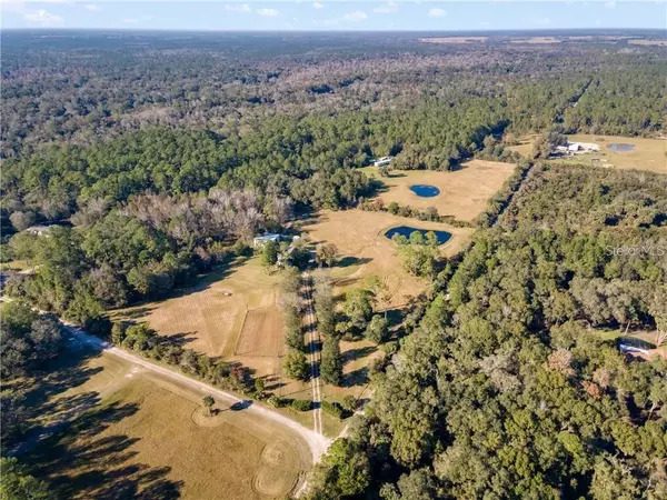 530 REBEL RUN, Osteen, FL 32764