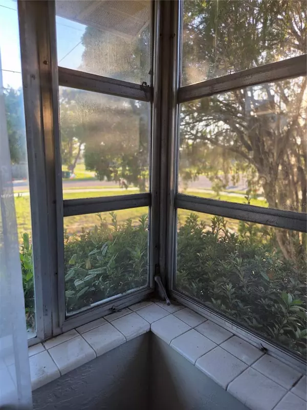 Eustis, FL 32726,131 W ATWATER AVE