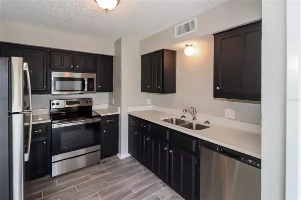 Brandon, FL 33511,510 LISA LN