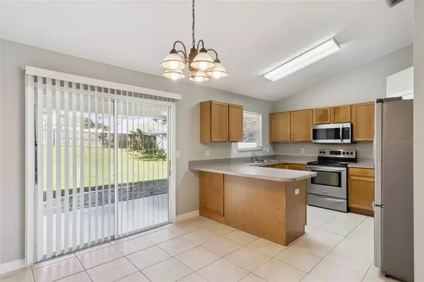 Minneola, FL 34715,886 SCENIC VIEW CIR