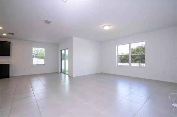 Lake Alfred, FL 33850,471 PINE TREE BLVD