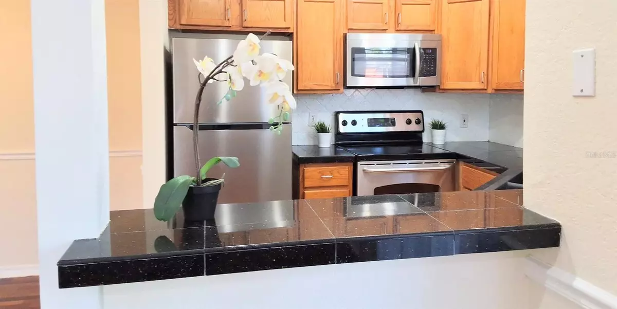 Winter Park, FL 32792,2905 ANTIQUE OAKS CIR #6